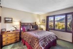 Mammoth Condo Rental Meadow Ridge 24: Master bedroom with a comfortable queen bed